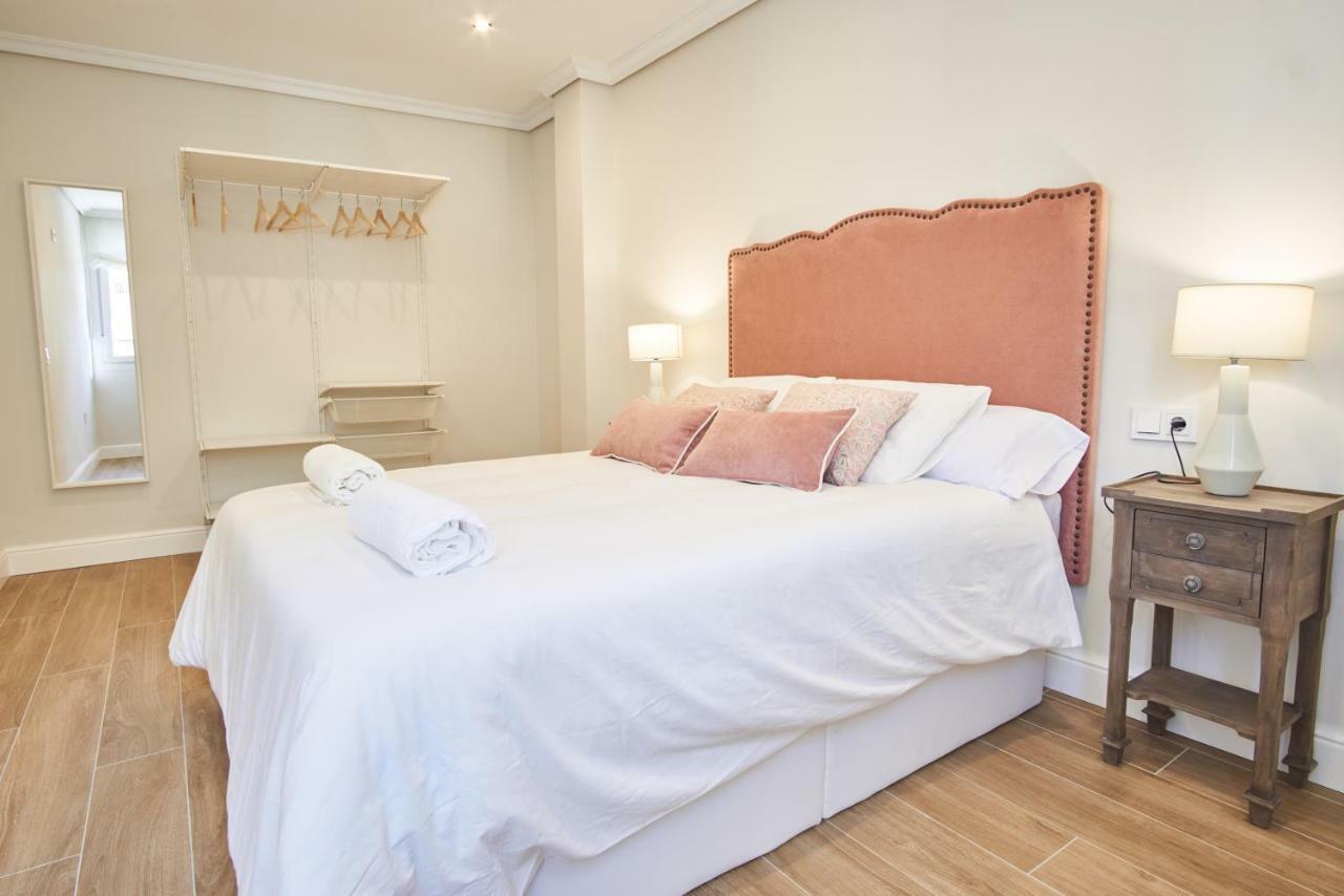 Arjona Riverside Central Deluxe By Valcambre Apartman Sevilla Kültér fotó