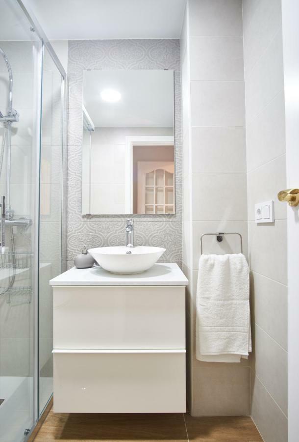 Arjona Riverside Central Deluxe By Valcambre Apartman Sevilla Kültér fotó